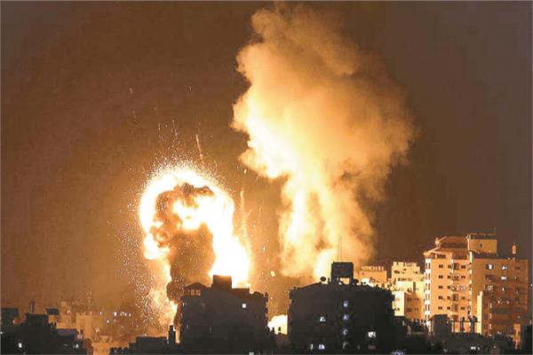  قصف صاروخى إسرائيلى على غزة يوم الخميس الماضى
