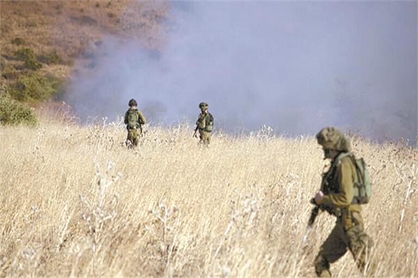 جنود إسرائيليون على الحدود اللبنانية  