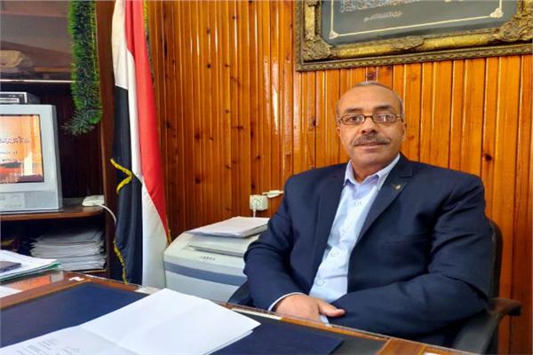 عادل حسن وكيل الوزاره لقطاع الطب البيطري