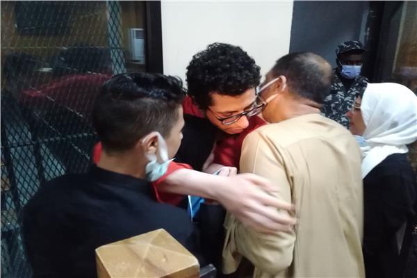  لافتة إنسانية.. قاضي محاكمة «خلية الإرهابي  هشام عشماوي» يرأف بأسرة متهم
