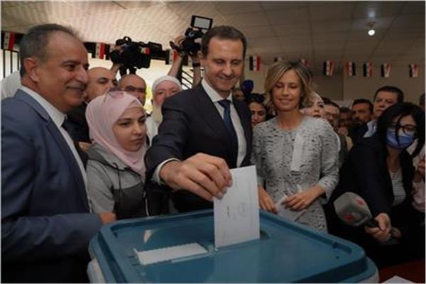بشار الأسد يدلي بصوته في الانتخابات الرئاسية السورية 
