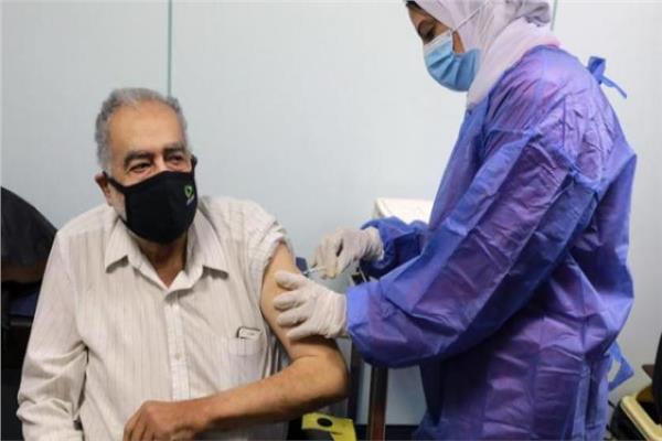 استمرار حملات التطعيم ضد فيروس كورونا