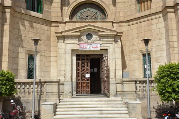  المكتبة التراثية بجامعة القاهرة