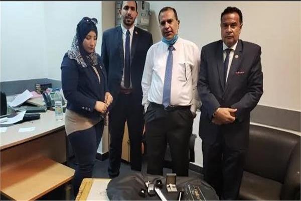طبط راكب أجنبي بمطار القاهرة حاول تهريب مخدر الماريجوانا بمطار القاهرة 