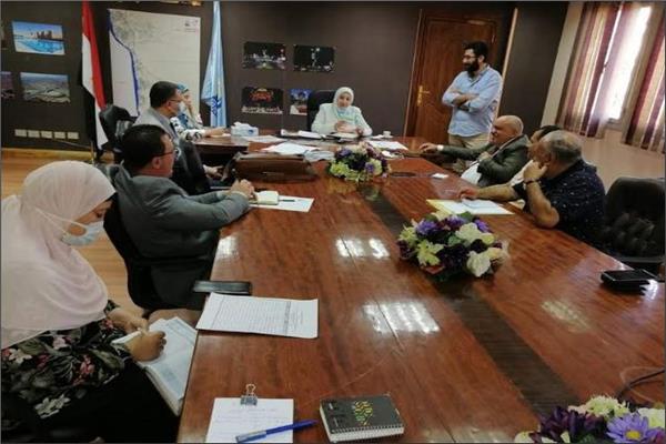     نائب محافظ القاهرة تناقش آليات تنفيذ خطة تطوير حي المقطم