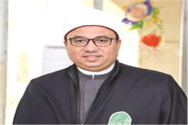د. محمد إبراهيم العشماوى أستاذ الحديث في جامعة الأزهر