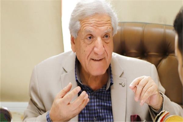 الدكتور فخري الفقي رئيس لجنة الخطة والموازنة بمجلس النواب