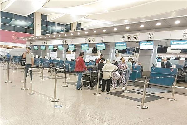  النظام الجديد لسيور الحقائب بالمطار يقضى على الزحام