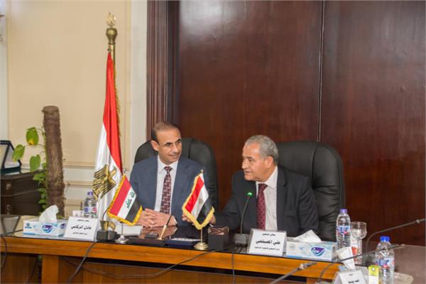 وزير العمل والشؤون الاجتماعية العراقى مع  د. علي المصيلحي