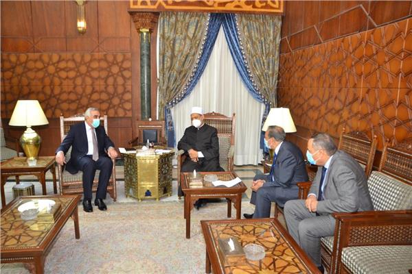 سفير العراق  يلتقي شيخ الأزهر د. أحمد الطيب