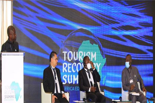الرئيس التنفيذي للهيئة المصرية العامة للتنشيط السياحي يشارك في القمة الدولية لتعافي السياحة بكينيا