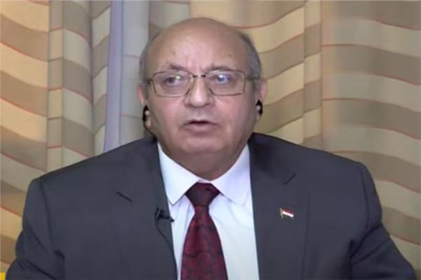الدكتور جمال شقرة، أستاذ التاريخ المعاصر