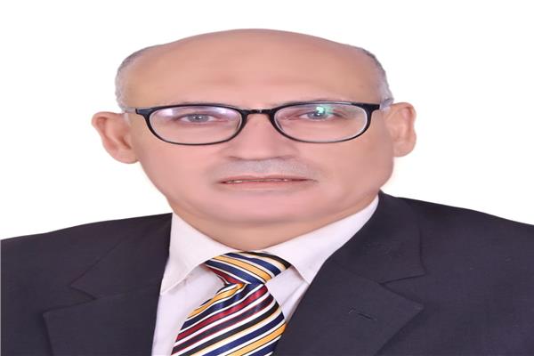  الدكتور خالد غانم استاذ الزراعة الاورجانك 