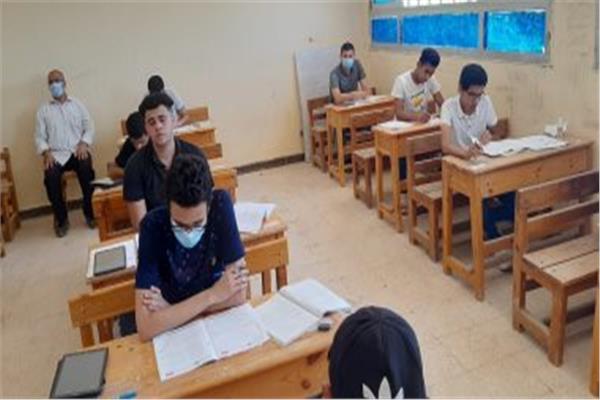 امتحان علم النفس  أعاد البسمة لطلبة الثانوية العامة بشمال سيناء 