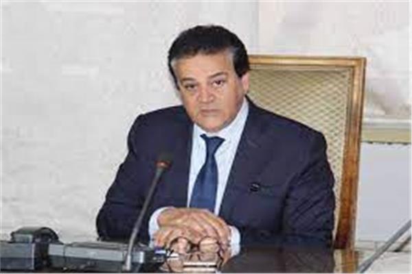  خالد عبدالغفار وزير التعليم العالى