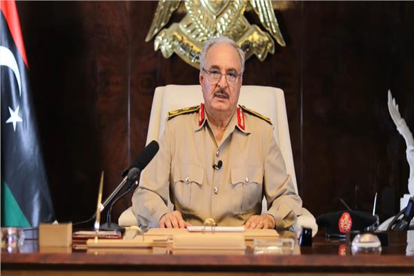 قائد الجيش الوطني الليبي المشير خليفة حفتر