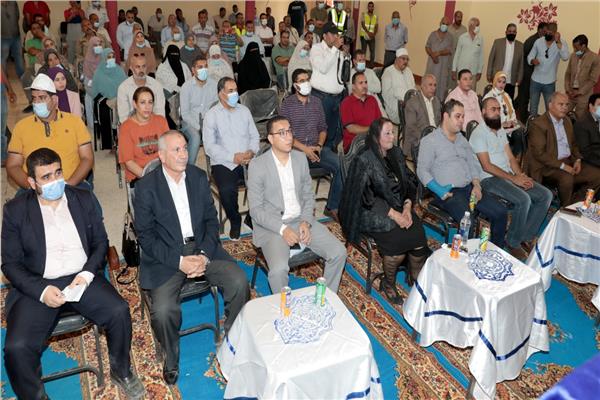 محافظ بني سويف يستعرض الموقف التنفيذي لمشروعات المبادرة الرئاسية حياة كريمة مركز ناصر