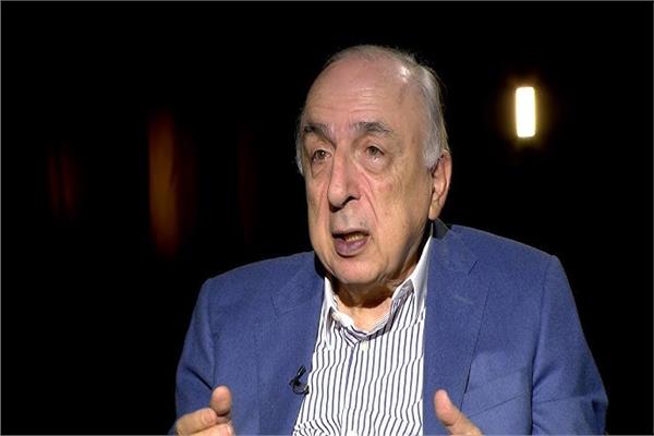 الكاتب الصحفي سمير عطا الله الكاتب والمحلل السياسي اللبناني