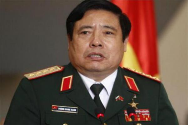 وزير الدفاع الفيتنامي بان فان جيانج