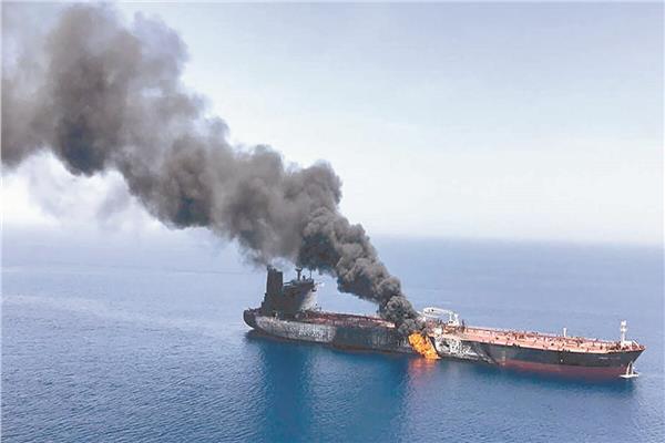  ناقلة النفط «أم تى ميرسر ستريت» فى بحر عمان  