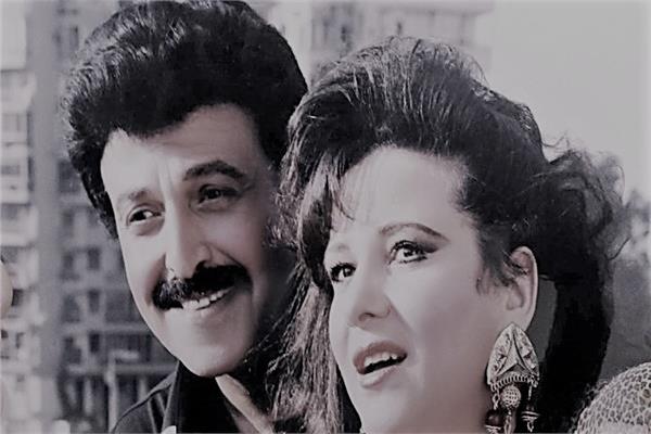 الفنانة الراحلة دلال عبدالعزيز وزوجها الراحل سمير غانم