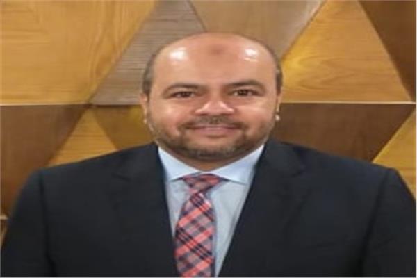 أحمد عبد الرازق  المتحدث الرسمى باسم مبادرة إحلال المركبات بوزارة المالية