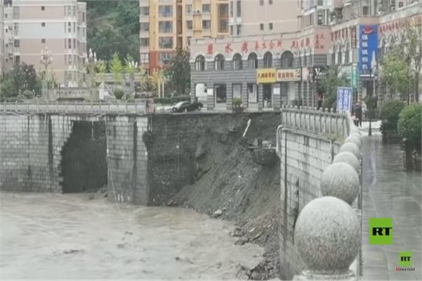  فيضانات شانكسي المدمرة في الصين - صورة من الفيديو