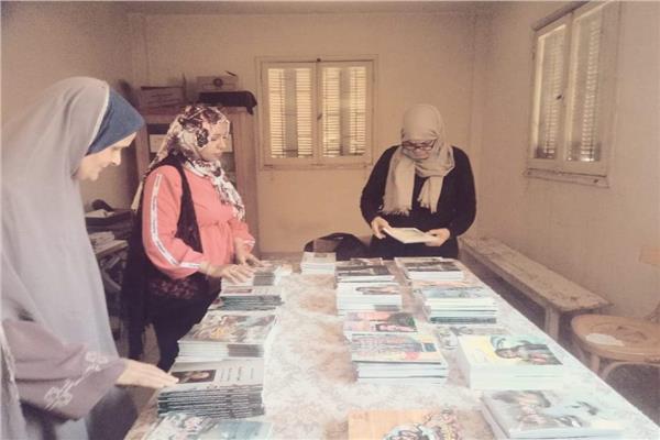 فعاليات معرض كتاب في القرية بقصر ثقافة السويس