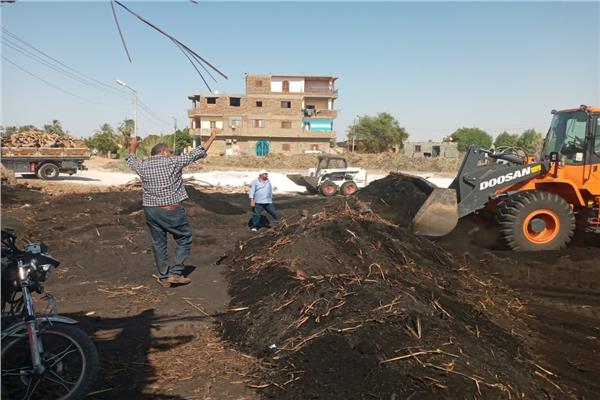  إزالة  3 مكامير للفحم النباتي بمدينة القرنة  لم توفق أوضاعها 