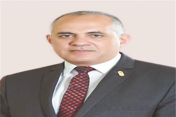 د. محمد عبدالعاطى وزير الرى