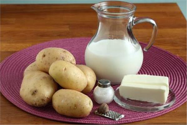 اختراع اول مشروب حليب نباتي في العالم يصنع من البطاطس 