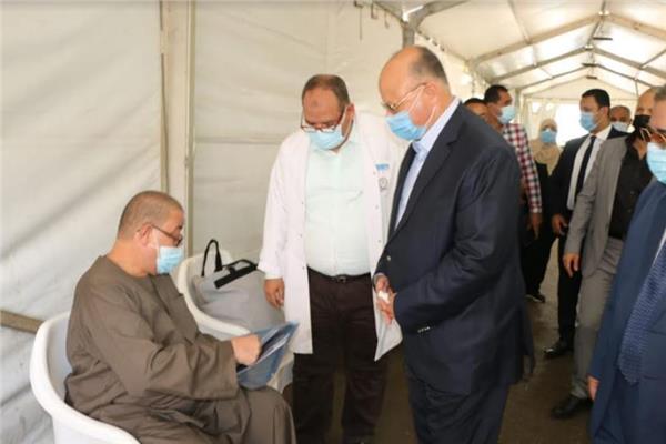  محافظ القاهرة يتفقد  مستشفى عزل الصدر بالعباسية