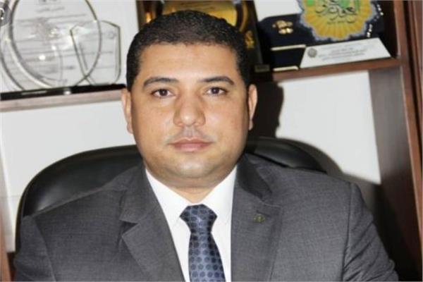  أحمد حسن لاعب منتخب مصر السابق رئيس الهيئة العامة لمحو الأمية وتعليم الكبار
