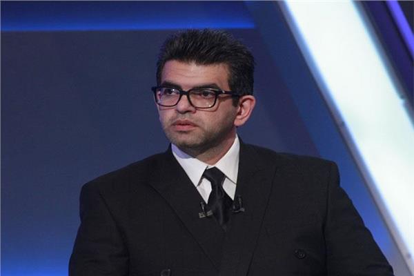 الكاتب الصحفي والإعلامي أحمد الطاهري رئيس الشبكة الخاصة بالقنوات الإخبارية الإقليمية والدولية