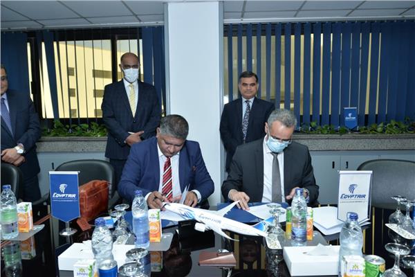 توقيع اتفاقية لتشغيل خط طيران بين القاهرة ومدينة دكا عاصمة بنجلاديش