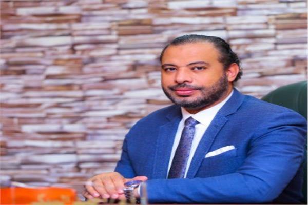 الدكتور أحمد السبكي، إستشاري السمنة والسكر