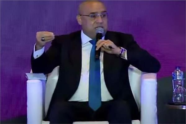 الدكتور عاصم الجزار وزير الإسكان