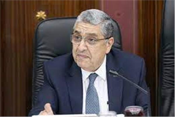 الدكتور محمد شاكر وزير الكهرباء والطاقة المتجددة 