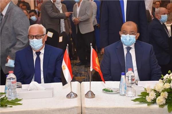  اللواء محمود شعراوي وزير التنمية المحلية و اللواء عادل الغضبان محافظ بور سعيد