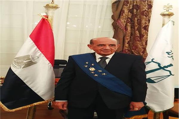 المستشار محمد محمود حسام الدين  رئيس مجلس الدولة رئيس المحكمة