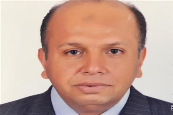 الدكتور خالد فتحى سالم أستاذ بيوتكنولوجيا وتربية 