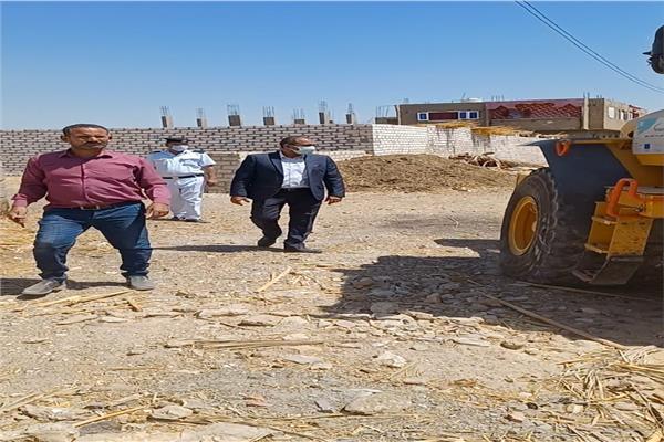   محافظ أسيوط يعلن إزالة 17 حالة تعدي على أراضي أملاك الدولة  