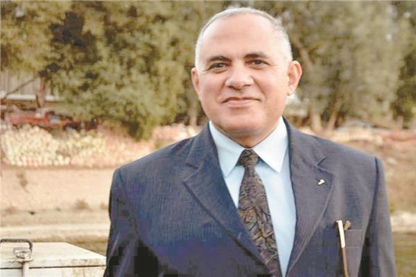 د.محمد عبد العاطى، وزير الموارد المائية والرى
