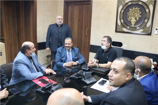  الاجتماع  بمقر "شركة جنوب القاهرة للكهرباء 