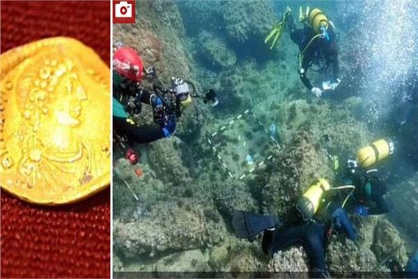 عثر شابان على كنز تاريخي من الذهب فى قاع البحر