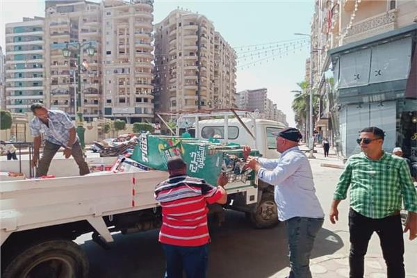 ضبط 698 حالة إشغال طريق بشوارع مدينه دمنهور