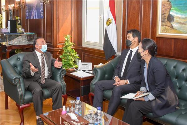 محافظ الإسكندرية يبحث تعزيز التعاون مع سفير كوريا الجنوبية  