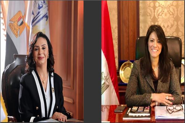 الدكتوره رانيا المشاط و الدكتورة مايا مرسي