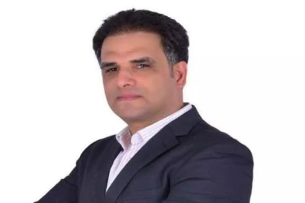 الكاتب الصحفي خالد العوامي