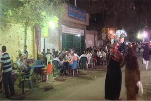 مخالفات المحال والمقاهي بمنطقة فيصل بالغلق وفق التوقيت الشتوي